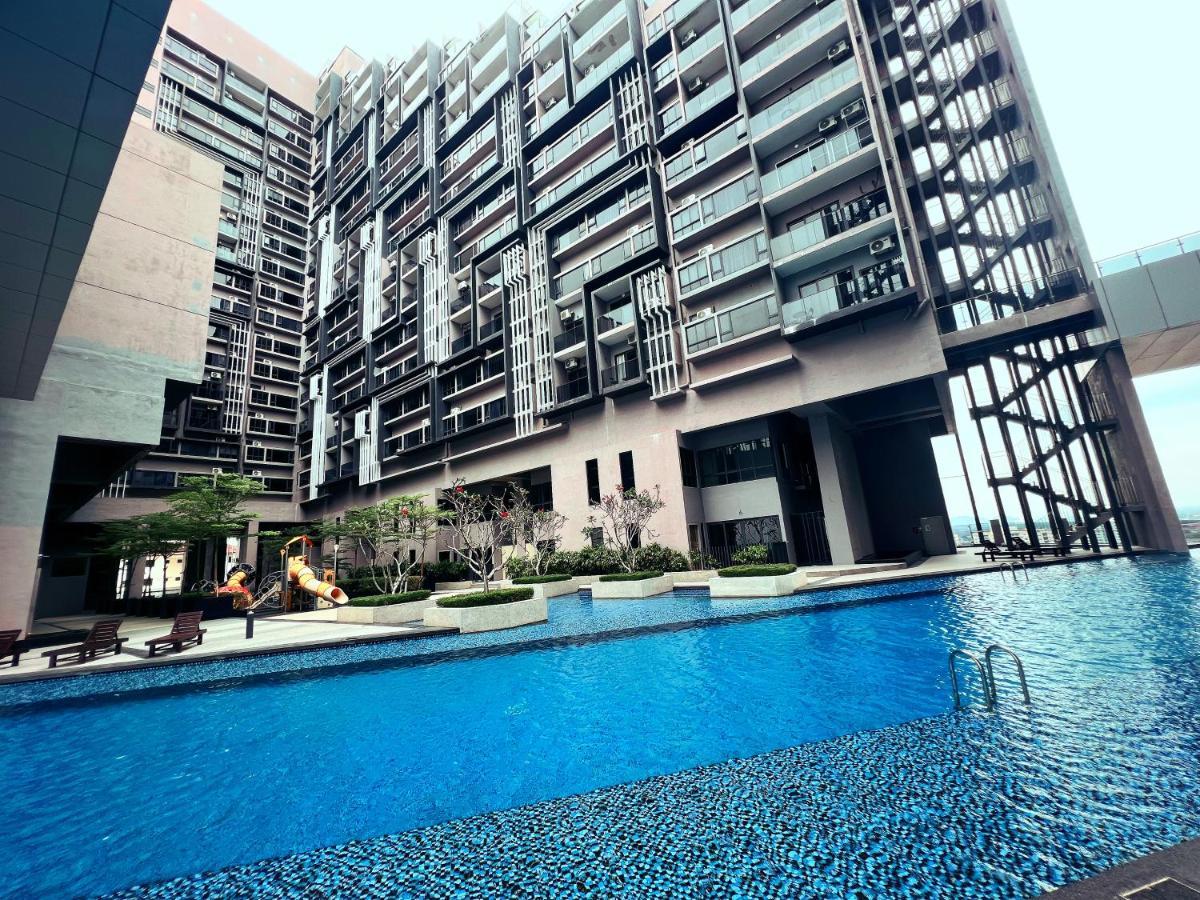 Imperio Residences Melaka Malacca Esterno foto